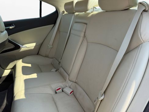 Used 2013 Lexus IS 250 AWD w/ Premium Pkg image 15
