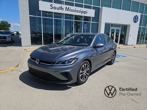 Used 2026 Volkswagen Jetta Sport image 1