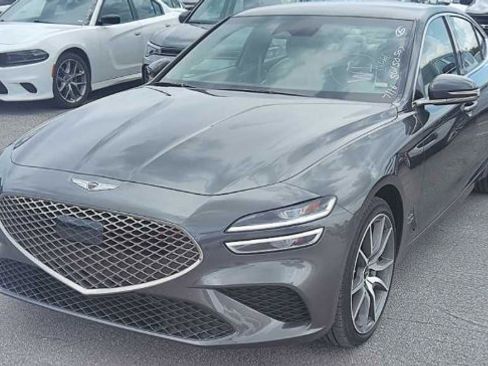 Used 2025 Genesis G70 2.5T RWD image 2