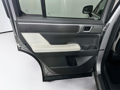 Used 2025 Hyundai Santa Fe SEL FWD image 26