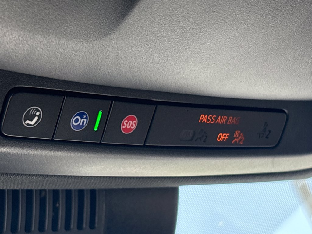 Used 2024 Chevrolet Tahoe LT RWD image 18