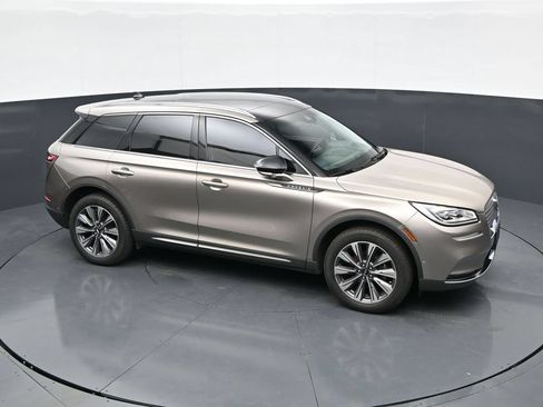 Used 2021 Lincoln Corsair Reserve w/ Equipment Group 201A AWD/4WD image 34
