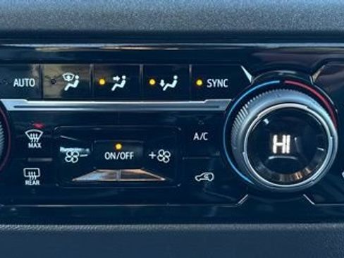 Used 2024 Chevrolet Silverado 1500 LT Trail Boss w/ Protection Package image 49