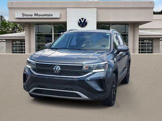 Used 2023 Volkswagen Taos SE w/ Black Wheel Package FWD 360° Tour
