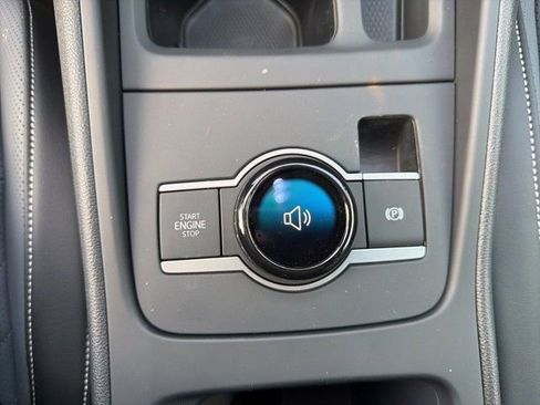 New 2026 Volkswagen Tiguan SE image 28