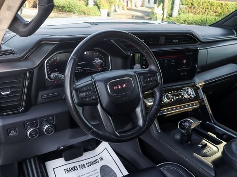 Used 2022 GMC Sierra 1500 AT4X image 22