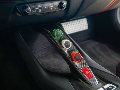 Used 2020 Ferrari 812 Superfast RWD image 72