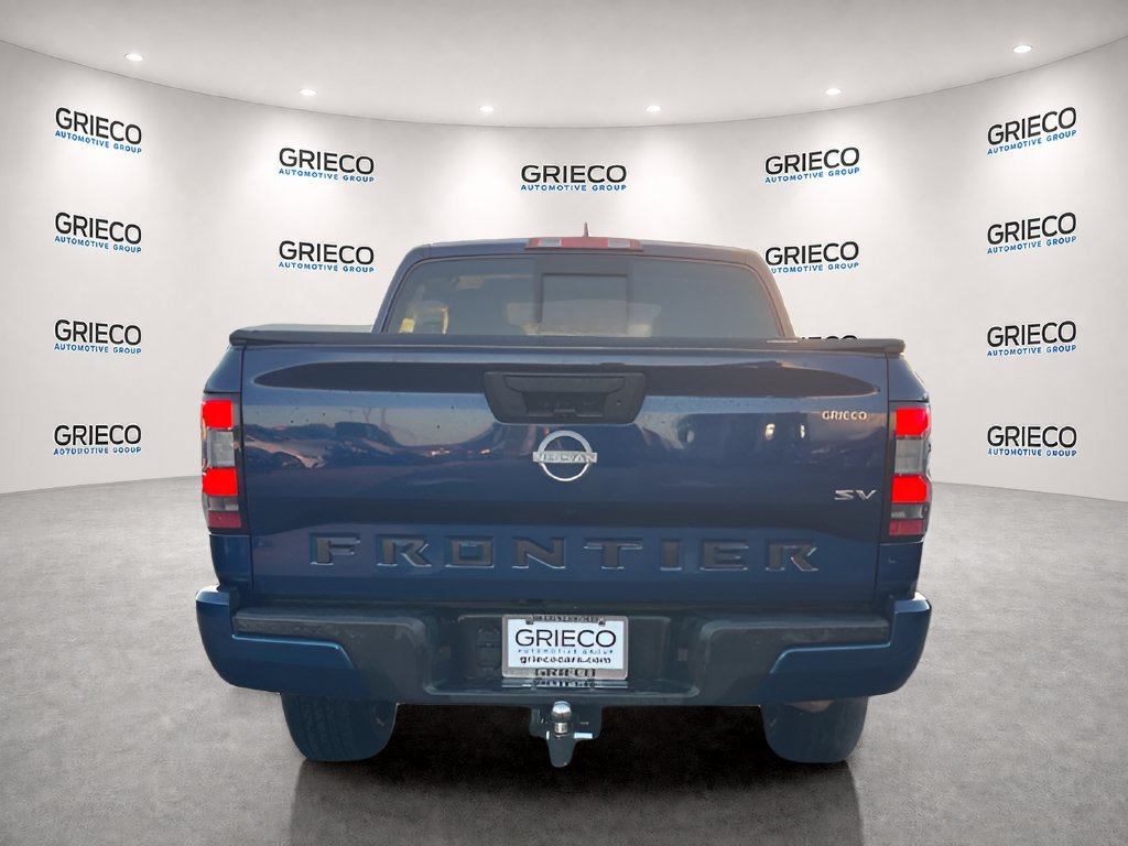 Used 2022 Nissan Frontier SV RWD image 4