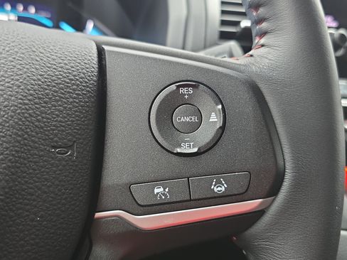 Certified 2024 Honda Odyssey Sport image 19