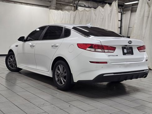 Used 2020 Kia Optima LX image 12