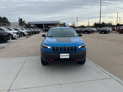 Used 2022 Jeep Cherokee Trailhawk w/ Comfort/Convenience Group image 11