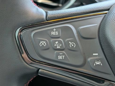 Used 2024 Chevrolet Equinox RS FWD image 25