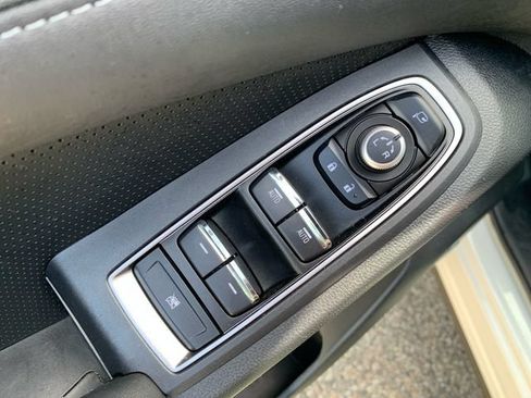 Certified 2023 Subaru Ascent Limited w/ Technology Package AWD/4WD image 26