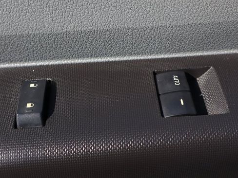 Used 2012 Ford F550 2WD Regular Cab Super Duty w/ PWR Equipment Group image 19