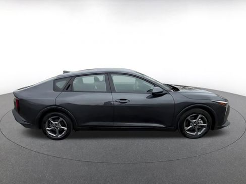 Used 2025 Kia K4 FWD image 16