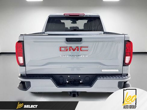 Used 2024 GMC Sierra 1500 Elevation AWD/4WD image 9