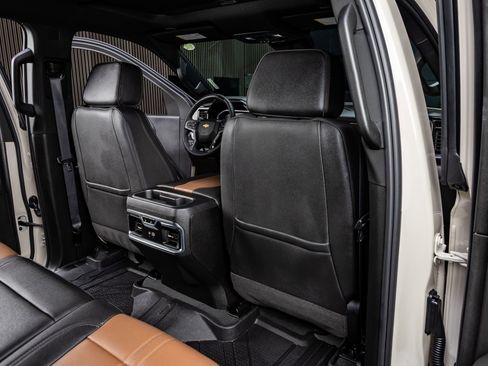 Used 2026 Chevrolet Silverado 1500 High Country w/ High Country Premium Package image 31