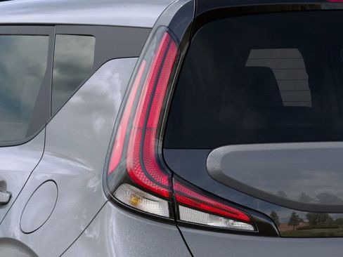 New 2025 Kia Soul LX image 11