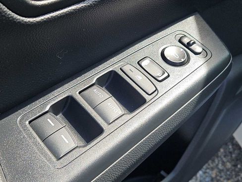 Certified 2023 Honda CR-V EX image 25