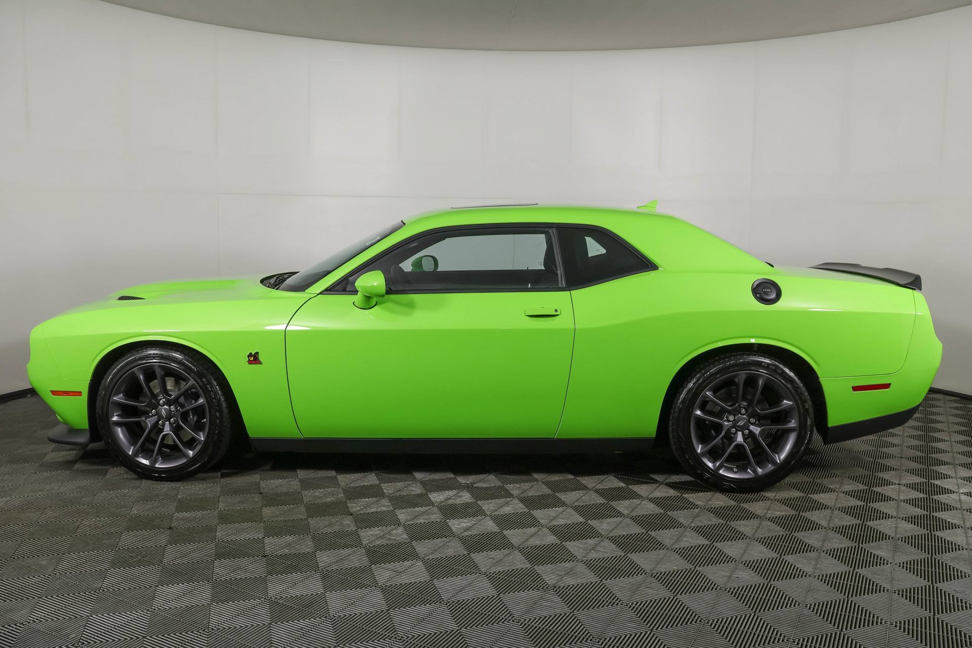 Used 2023 Dodge Challenger R/T Scat Pack RWD image 19