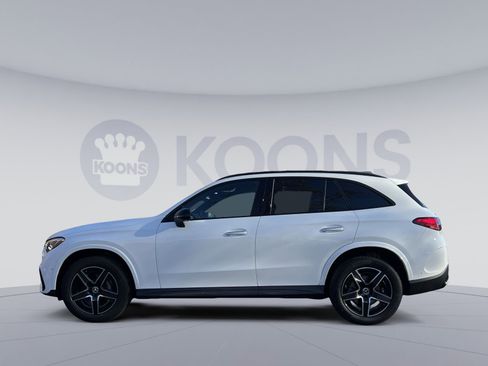 New 2026 Mercedes-Benz GLC 300 4MATIC image 2