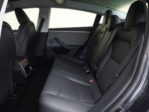 Used 2024 Tesla Model 3 Long Range RWD image 18