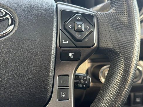 Used 2022 Toyota Tacoma TRD Sport w/ TRD Premium Sport Package image 16