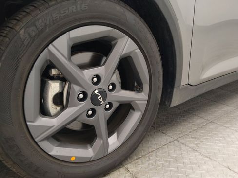 Used 2025 Kia K4 FWD image 31