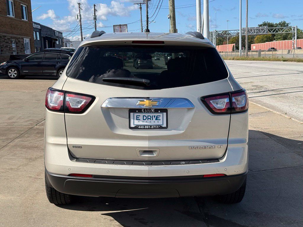 Used 2014 Chevrolet Traverse LT AWD/4WD image 8