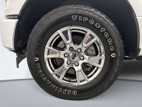 Used 2017 Ford F150 XLT w/ Equipment Group 302A Luxury AWD/4WD image 24