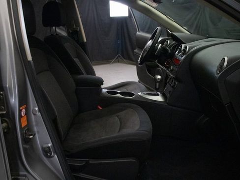 Used 2009 Nissan Rogue SL w/ Premium Pkg image 14
