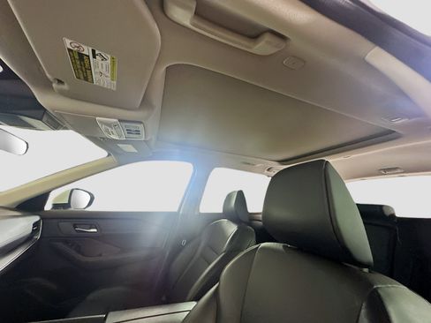 Used 2023 Nissan Rogue SV w/ SV Premium B Package FWD image 33