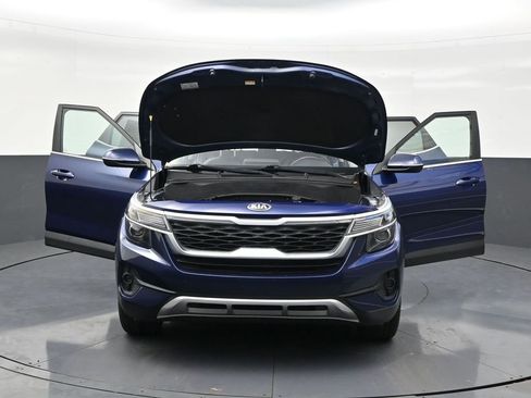 Used 2021 Kia Seltos EX image 33