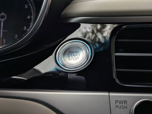 New 2026 Genesis G70 2.5T RWD image 26