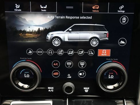 Used 2020 Land Rover Range Rover HSE AWD/4WD image 18