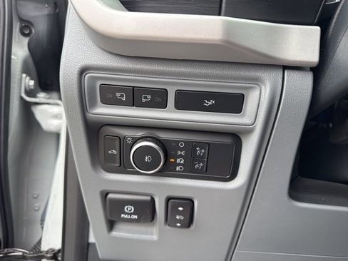 Used 2023 Ford F150 XLT w/ Equipment Group 302A High image 19