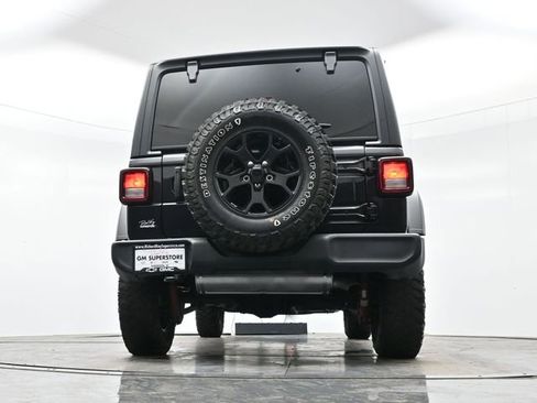 Used 2022 Jeep Wrangler Unlimited Sport image 26