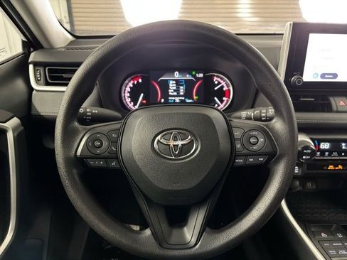 Used 2024 Toyota RAV4 XLE image 15