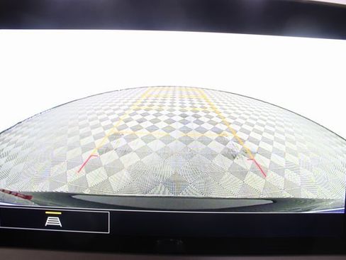 Used 2023 Chevrolet Blazer LT w/ Convenience Package image 3