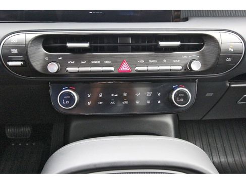 Certified 2026 Hyundai Palisade Calligraphy FWD image 27