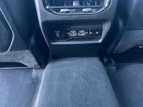 Certified 2023 Jeep Grand Cherokee Overland image 13