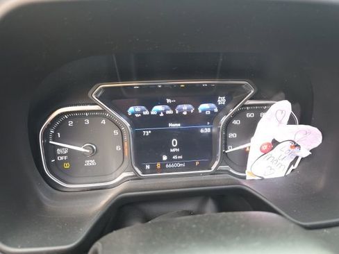 Used 2021 GMC Yukon XL AT4 image 21