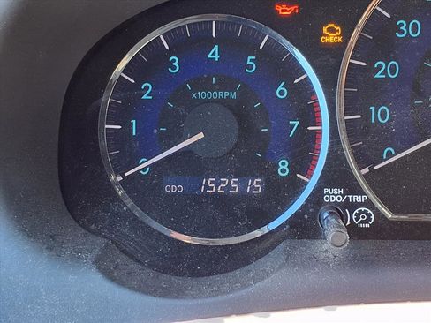 Used 2009 Toyota Sienna LE image 13