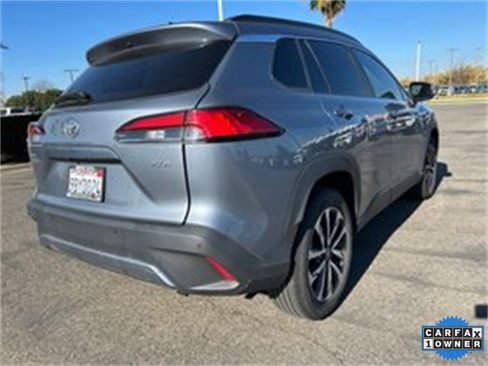 Certified 2022 Toyota Corolla Cross XLE image 2