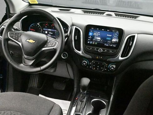 Used 2023 Chevrolet Equinox LT AWD/4WD image 14