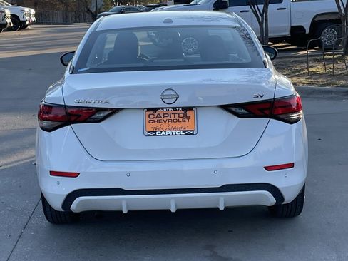 Used 2024 Nissan Sentra SV image 5
