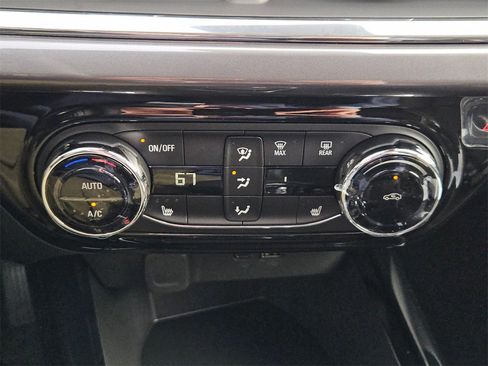 New 2026 Chevrolet Trax ACTIV w/ Driver Confidence Package image 17