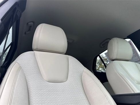 Used 2022 Buick Encore GX Preferred w/ Sport Touring Package image 20