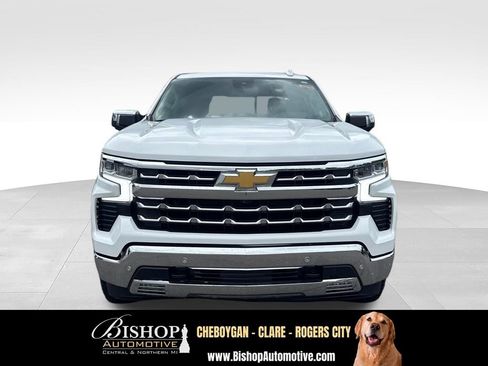 Used 2022 Chevrolet Silverado 1500 LTZ AWD/4WD image 14