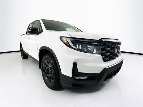 New 2025 Honda Ridgeline TrailSport+ image 3